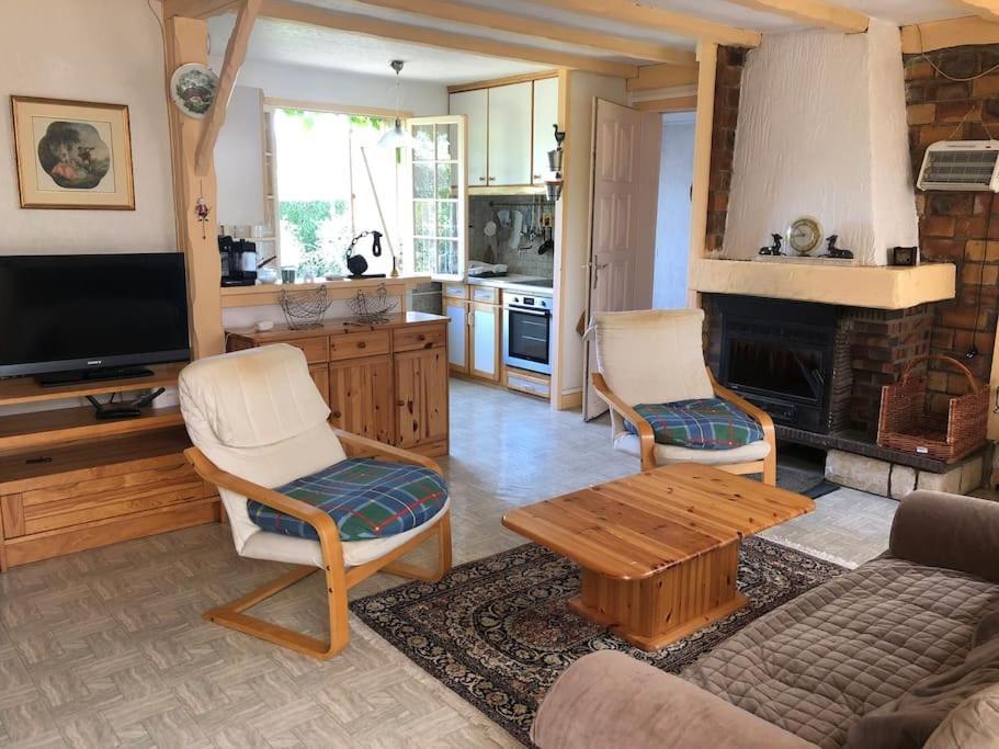 Maison St Florent Saint-Florent-le-Jeune Εξωτερικό φωτογραφία